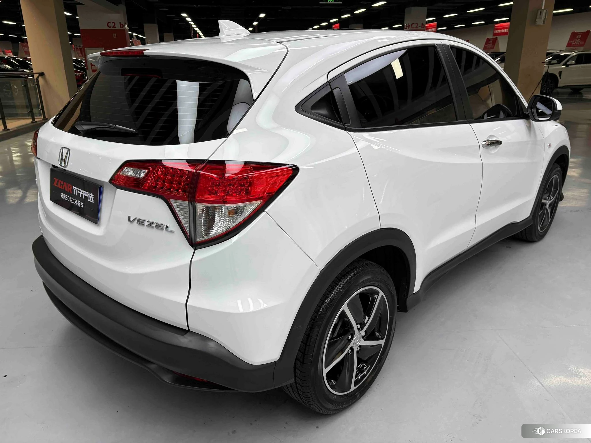 Honda Vezel id 4453836 из Китая 12