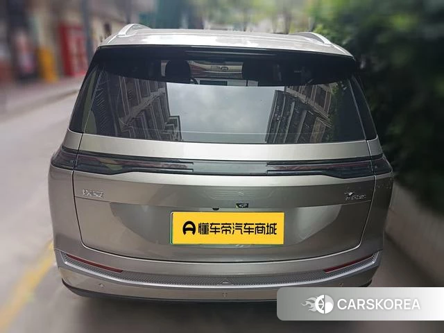 Aian AION Y 2026 Желтый из Китая, фото 2