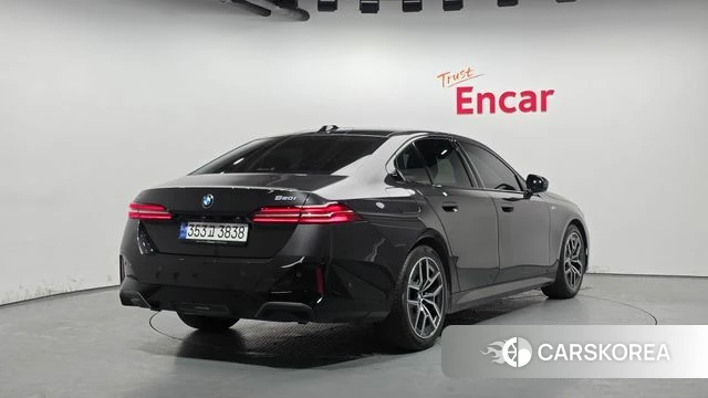 BMW 5 Series (G60) id 4177980 из Кореи 12