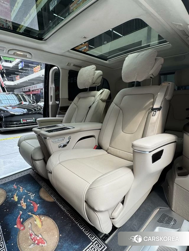 Mercedes-Benz V-class id 4259619 из Китая 8