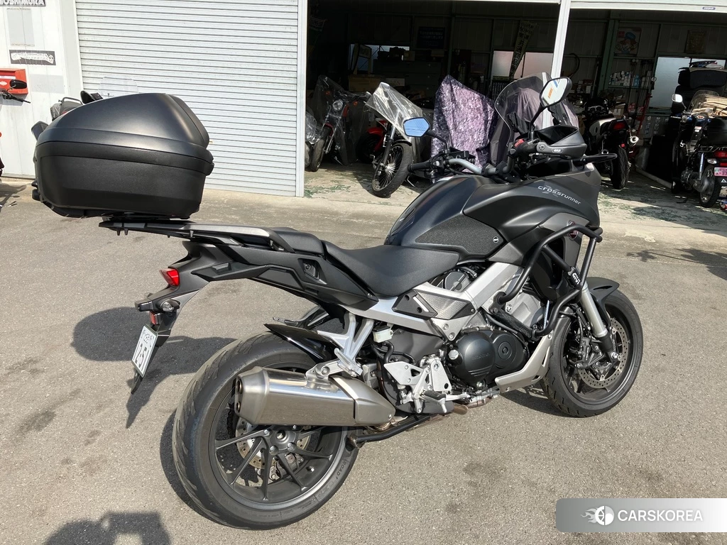 Проданный Honda VFR800X 2017 из Японии, фото 2