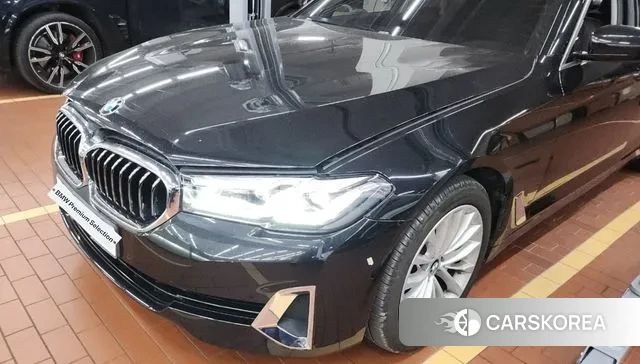 BMW 5 Series (G30) 2021 Черный из Кореи, фото 2