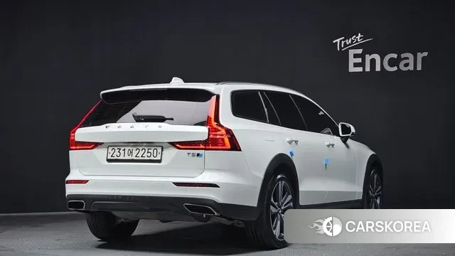 Volvo V60 Cross-Country 2nd Generation id 3578225 из Кореи 12