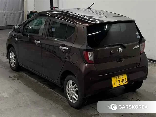 Daihatsu Mira e:S 2018 из Японии, фото 2