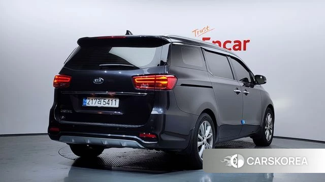 Kia The New Carnival id 3801282 из Кореи 12