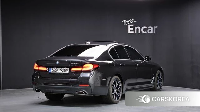 BMW 5 Series (G30) id 3813260 из Кореи 12