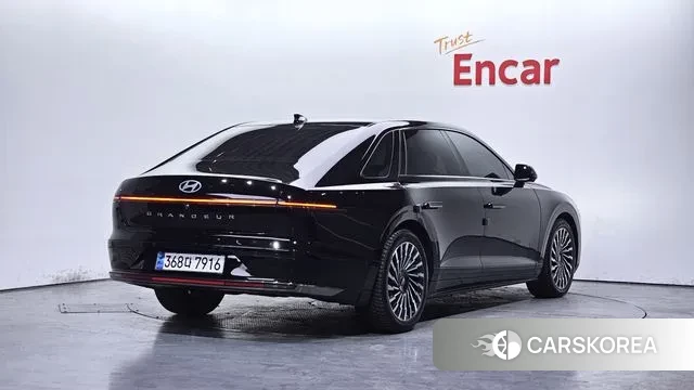 Hyundai Grandeur (GN7) id 3606294 из Кореи 12