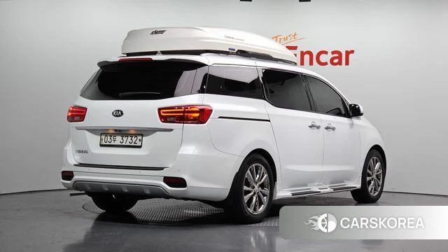 Kia The New Carnival id 4483178 из Кореи 12