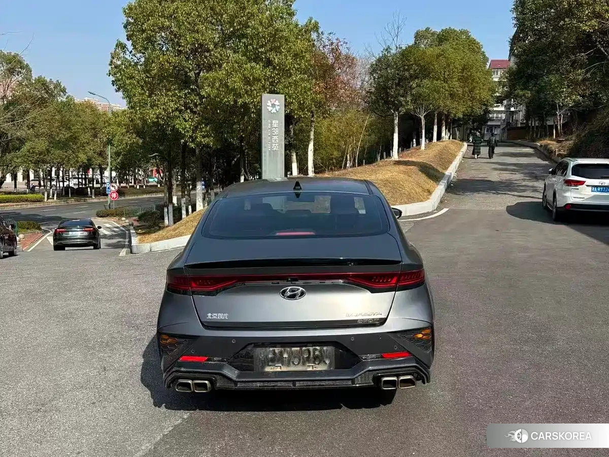 Hyundai Lafesta 2022 Silver/gray из Китая, фото 3
