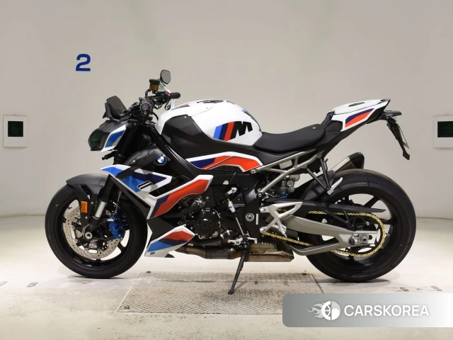 BMW M1000R 2025 из Японии, фото 2