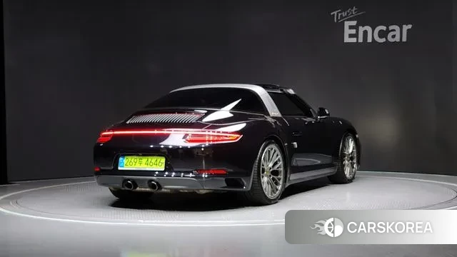 Porsche 911 id 3112736 из Кореи 12