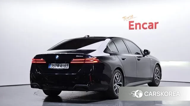 BMW 5 Series (G60) id 3684392 из Кореи 12