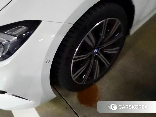 BMW 3 Series (G20) 2026 Белый из Кореи, фото 5