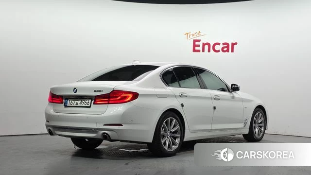 BMW 5 Series (G30) id 4626307 из Кореи 12