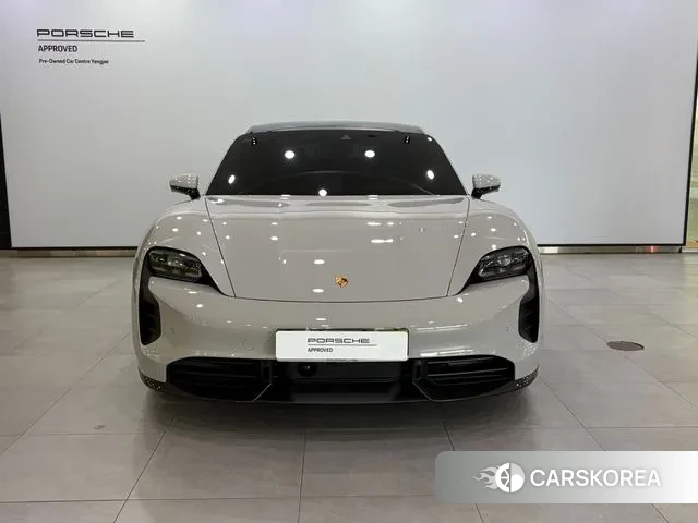 Porsche Taycan id 3775994 из Кореи 12