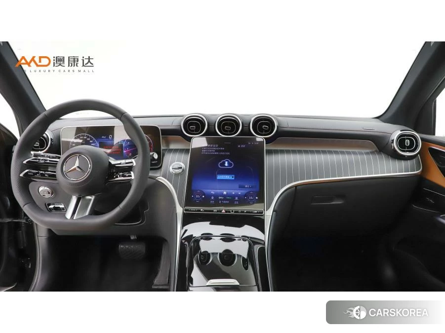 Mercedes-Benz GLC 2023 Черный из Китая, фото 2