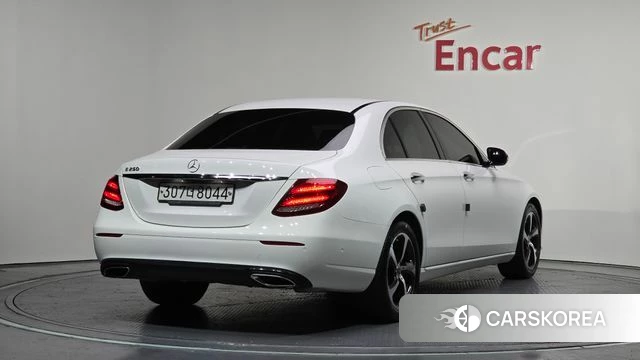 Mercedes-Benz E-Class W213 id 3873196 из Кореи 12