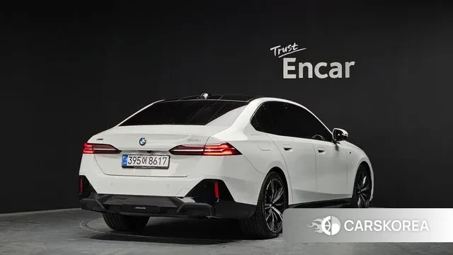 BMW 5 Series (G60) id 3715760 из Кореи 12