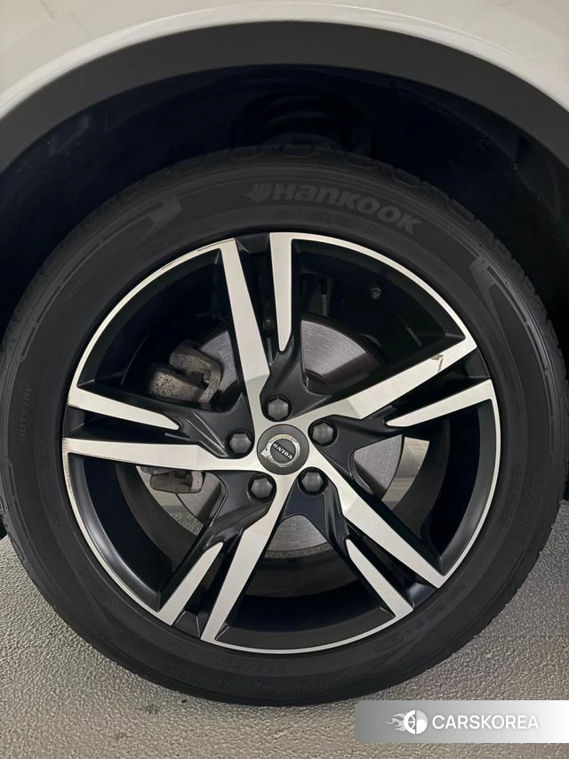 Volvo XC40 id 3942090 из Кореи 12