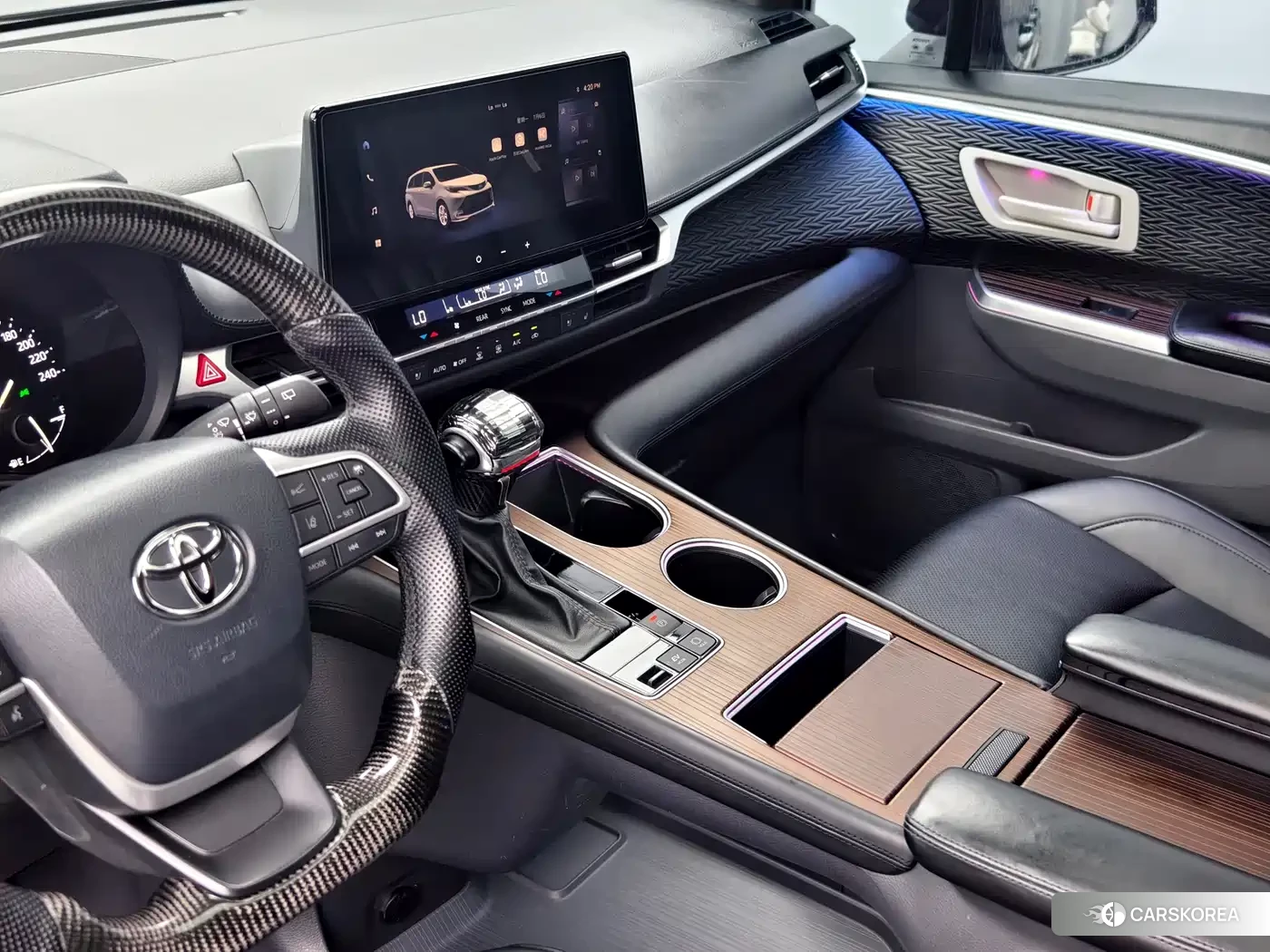 Toyota Sienna id 4599696 из Китая 12