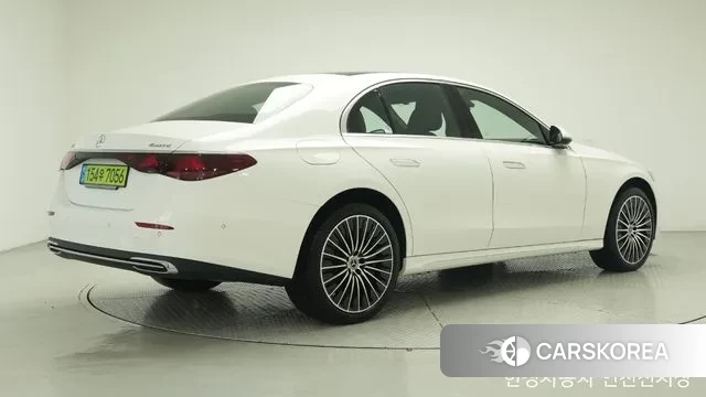 Mercedes-Benz E-Class W214 id 2978828 из Кореи 9