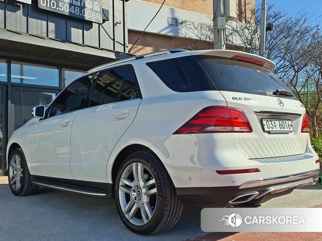 Mercedes-Benz GLE - Class W166 2018 Белый из Кореи, фото 5