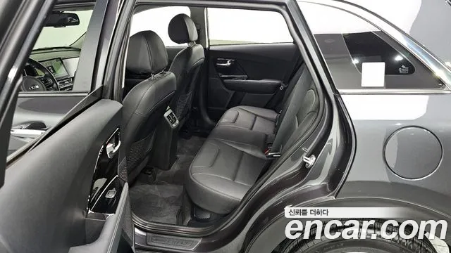 Kia The New Niro id 2671658 из Кореи 12