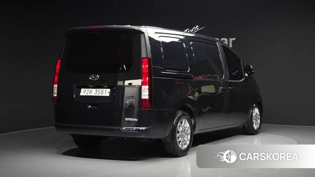 Hyundai Staria id 4282960 из Кореи 12