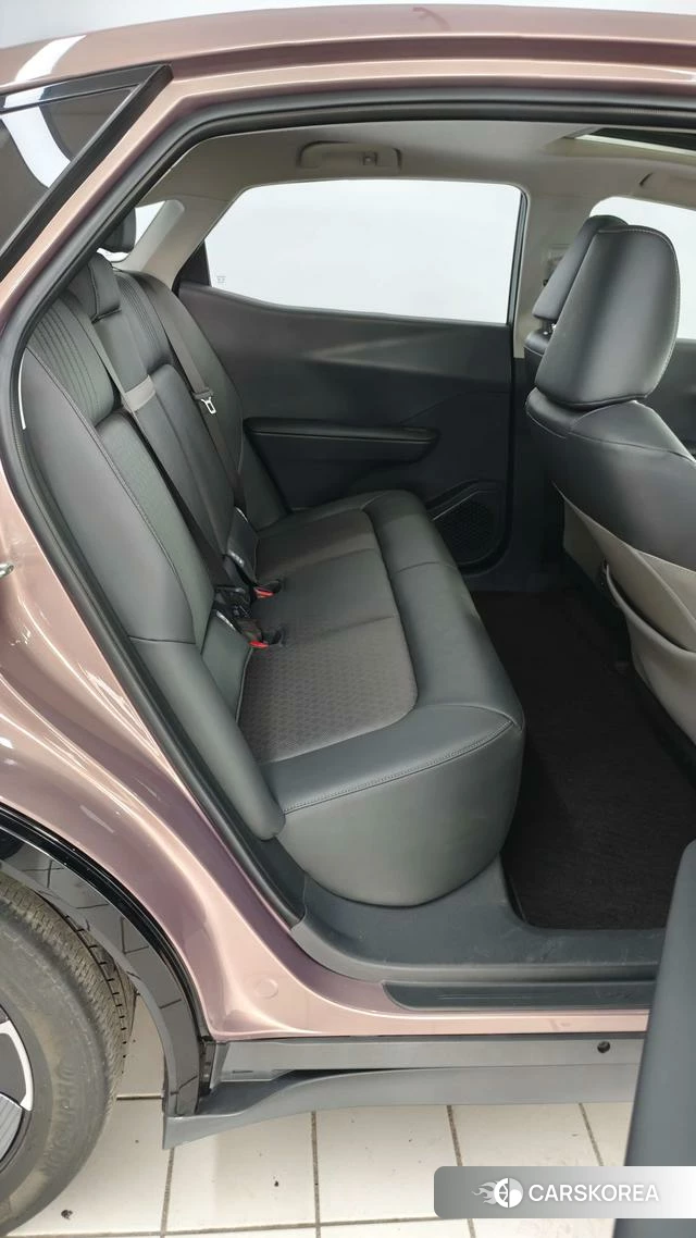 Toyota bZ3 id 4359240 из Китая 12