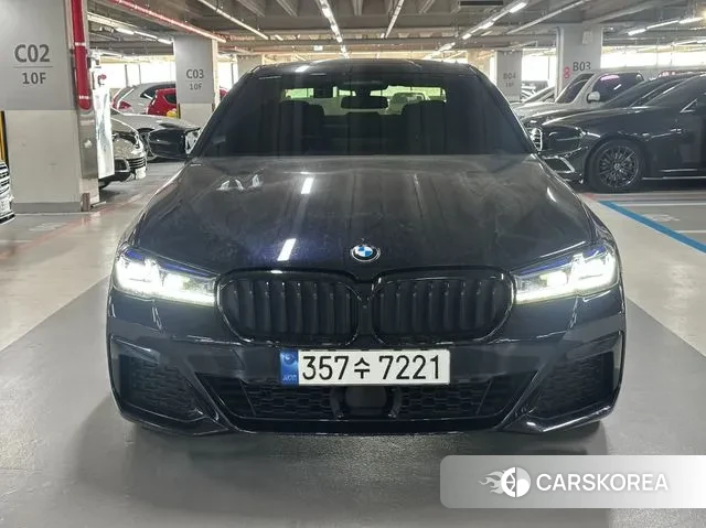 BMW 5 Series (G30) id 3452765 из Кореи 10