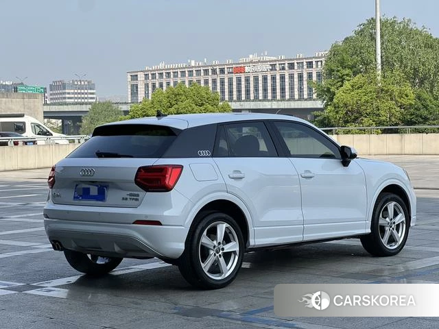 Audi Q2L id 4272697 из Китая 10