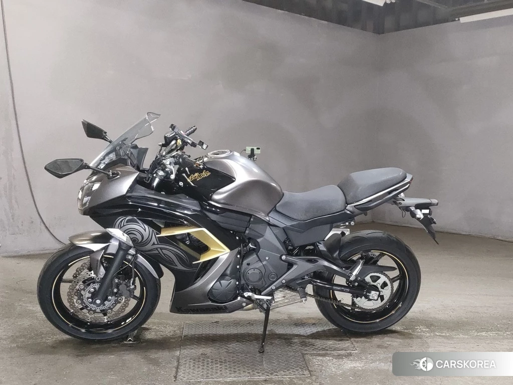 Проданный Kawasaki NINJA 400 id 4081122 из Японии, фото 2