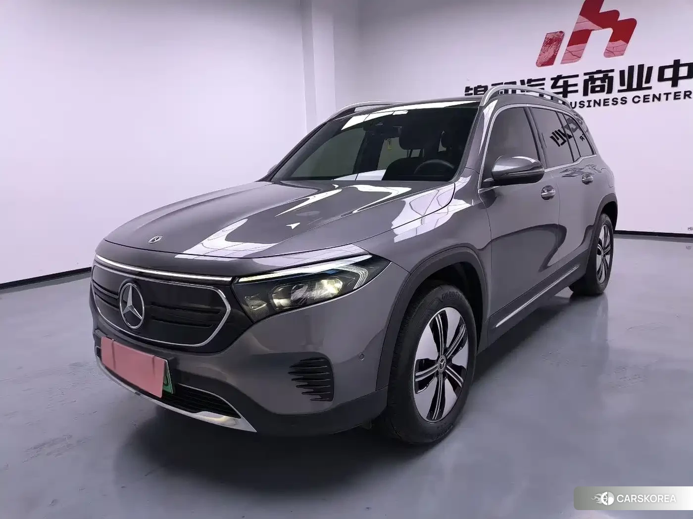 Mercedes-Benz EQB 2024 Silver/gray из Китая, фото 2
