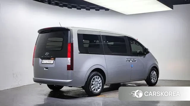 Hyundai Staria id 2984910 из Кореи 12