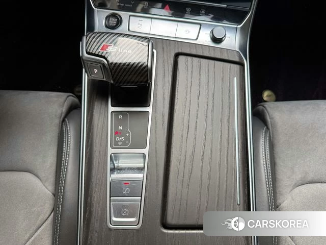 Audi A6L id 4353158 из Китая 8