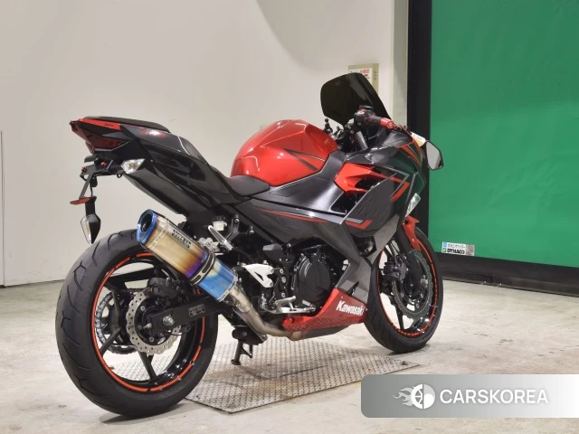 Проданный Kawasaki NINJA 400 2019 из Японии, фото 2