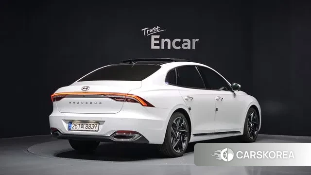 Hyundai The New Grandeur IG id 3546652 из Кореи 12