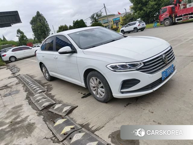 Volkswagen Lavida 2023 Белый из Китая, фото 2