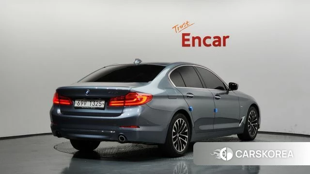 BMW 5 Series (G30) id 4417278 из Кореи 12