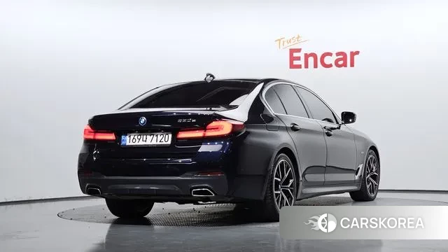 BMW 5 Series (G30) id 3615715 из Кореи 12