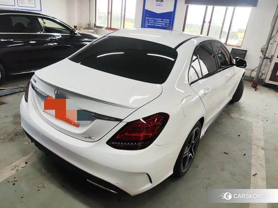 Mercedes-Benz Class C 2020 Белый из Китая, фото 2