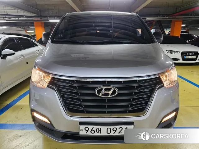 Hyundai The New Grand Starex id 3396787 из Кореи 12