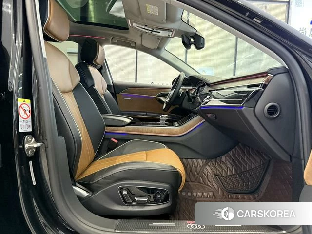Audi A8 id 4238215 из Китая 11