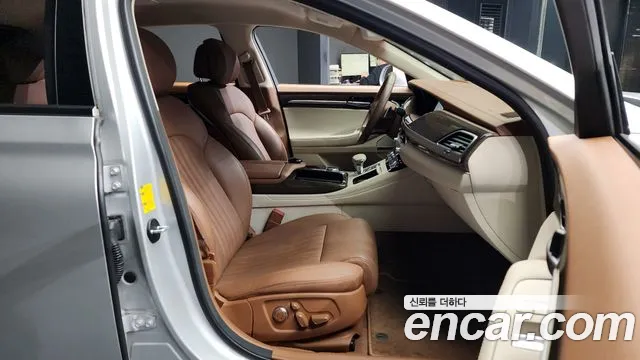 Genesis G90 id 2643184 из Кореи 12