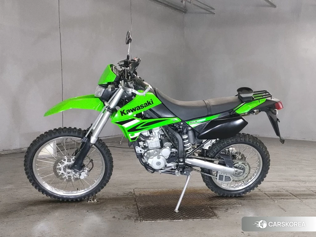 Проданный Kawasaki KLX250 2011 из Японии, фото 2