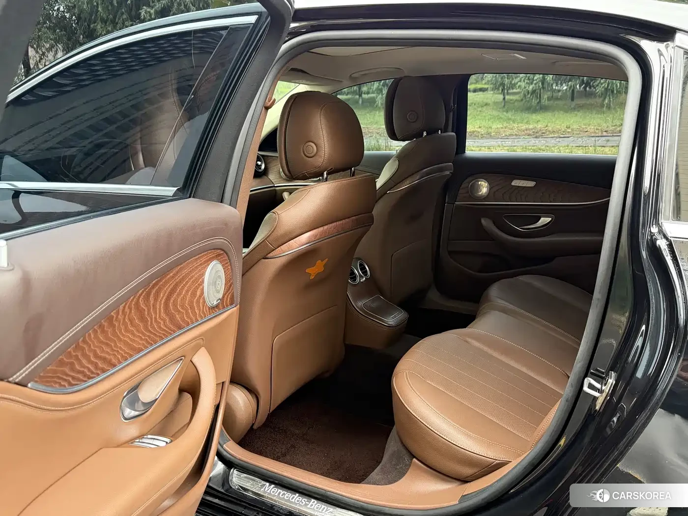 Mercedes-Benz E-class New Energy 2022 Черный из Китая, фото 2