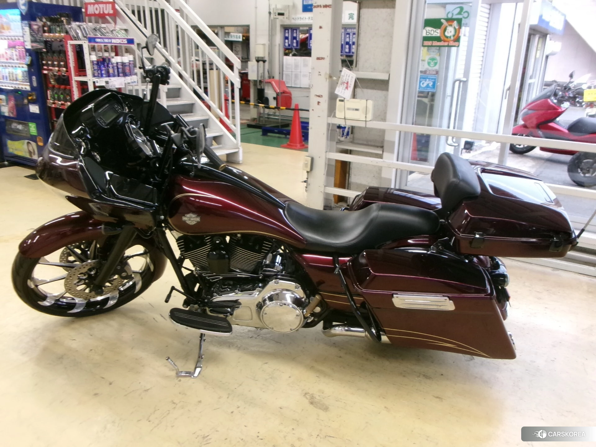 Проданный Harley-Davidson Road Glide FLTRX1580 id 4191824 из Японии, фото 11