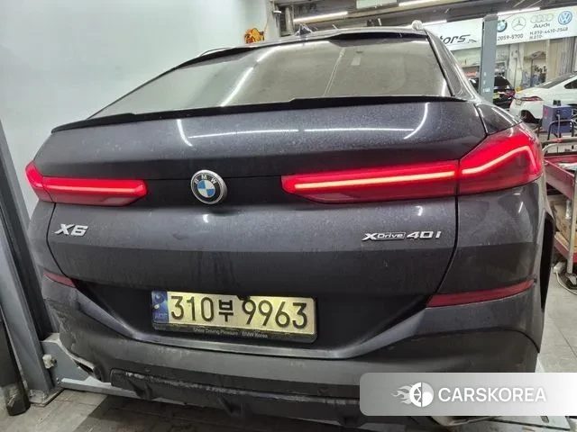 BMW X6 (G06) 2023 Черный из Кореи, фото 2