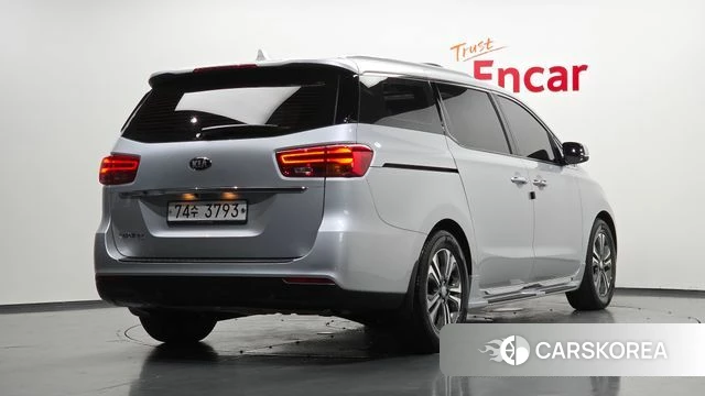 Kia The New Carnival id 4900687 из Кореи 12