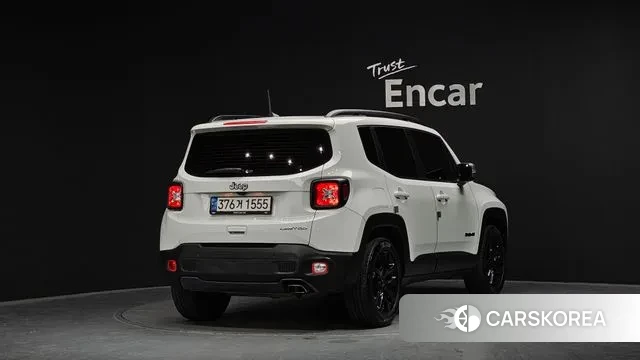 Jeep Renegade id 3721680 из Кореи 12